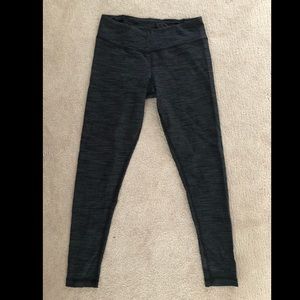 Reebok Marble Black legging *NWT*